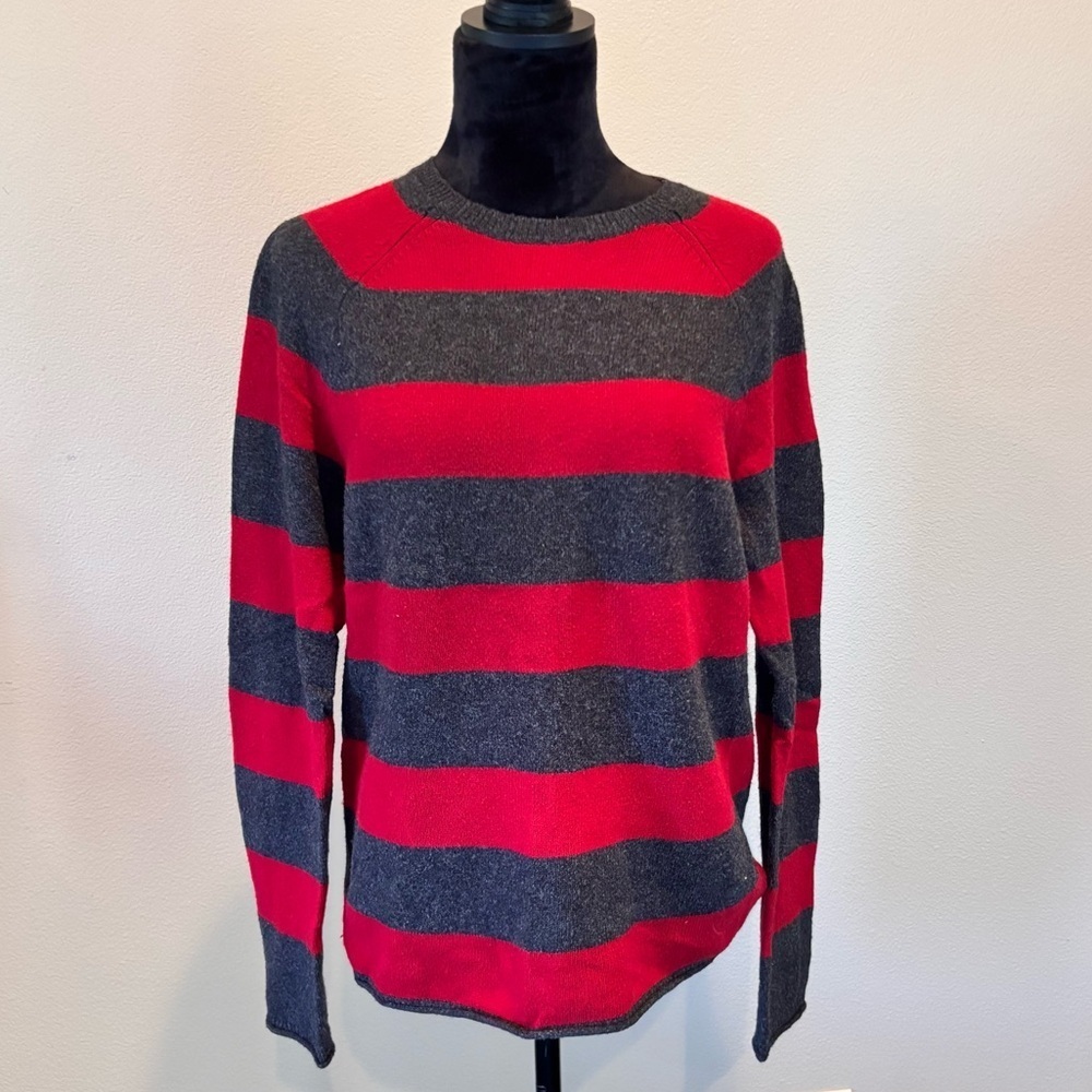 Vintage Gap Men’s Wool Blend Cozy Classic Rugby Striped Sweater, Small, Holiday